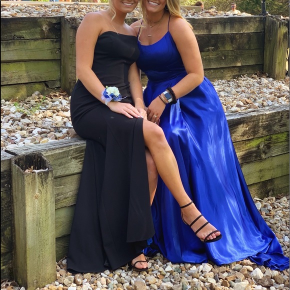 Prom dress - Picture 5 of 5